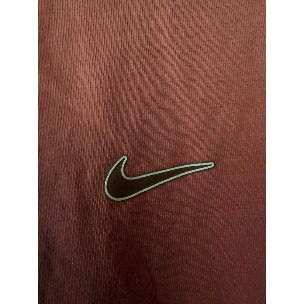 Nike Sportswear Long Sleeve Tee Mauve Loose Fit Embroidered Swoosh Back Logo XS